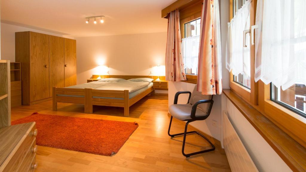 Haus Evita Saas-Grund Quarto foto